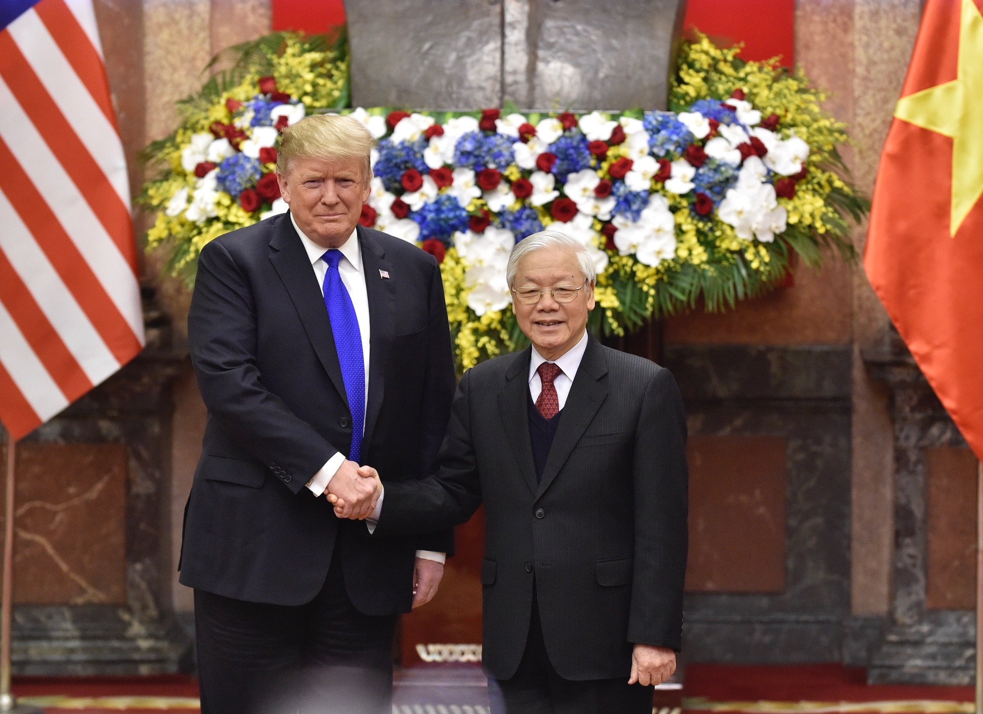tong bi thu chu tich nuoc nguyen phu trong hoi dam voi tong thong my donald trump tai phu chu tich