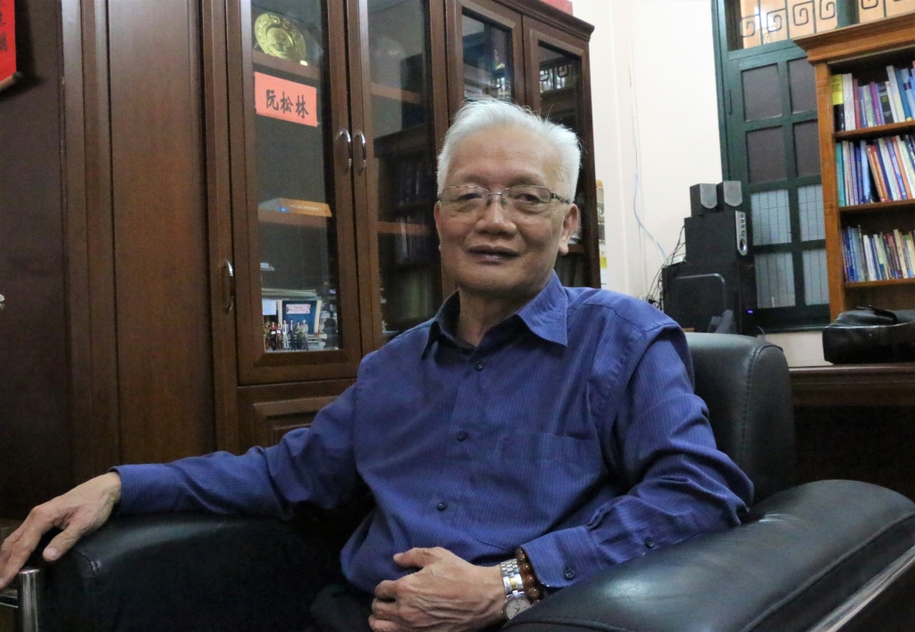 10 hoc sinh het lop 9 va 39 het lop 12 da quan he tinh duc bao dong ve tinh duc hoc duong