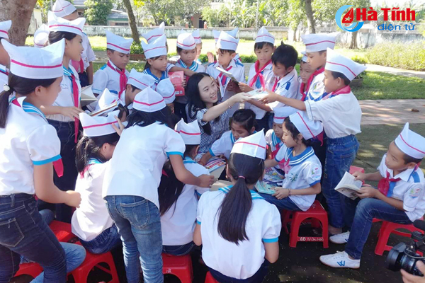 Nữ sinh Hà Tĩnh giành học bổng đại học ở Mỹ trị giá 5,5 tỷ đồng nu sinh ha tinh gianh hoc bong dai hoc o my tri gia 55 ty dong