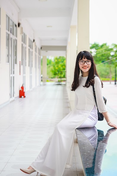 an tuong nu sinh hai phong am 9 hoc bong dai hoc my