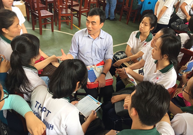 nen uu tien thu tu nganh yeu thich hay nganh co diem chuan cao hon