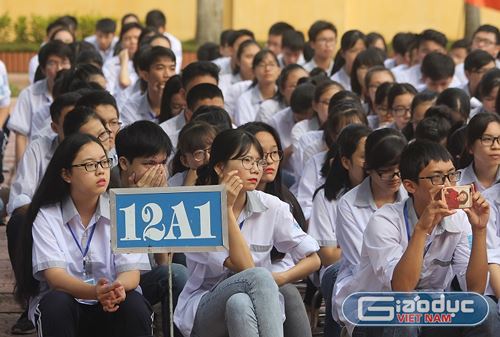 tai lieu nao tot nhat de thi sinh on tap thi quoc gia
