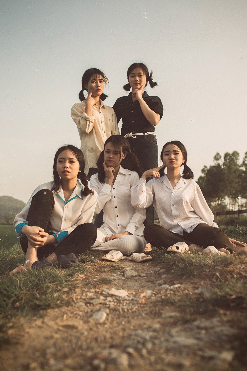 bo anh ky yeu xuyen thoi gian an tuong cua hoc sinh ninh binh