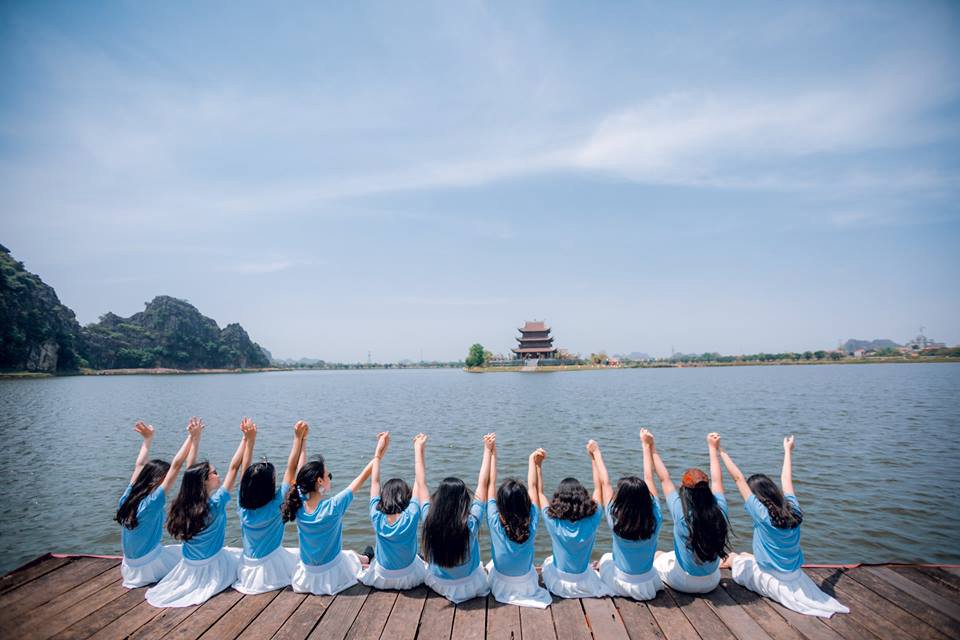 bo anh ky yeu xuyen thoi gian an tuong cua hoc sinh ninh binh