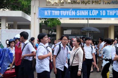 da nang nhieu thi sinh bi sap tu mon van trong ky thi tuyen sinh vao lop 10
