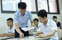 ha noi dung may sieu toc tang ca de in sao 700000 de thi thpt quoc gia