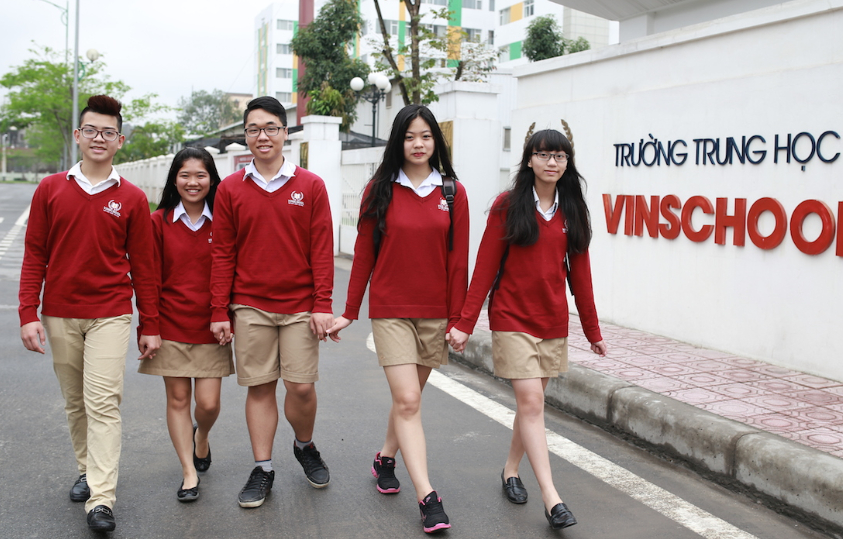 vinschool hoan 100 chi phi da dong voi hoc sinh chuyen di