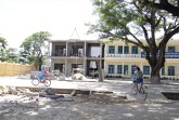 Loay hoay đối phó vì học sinh tăng đột biến