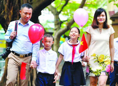 phu huynh nhieu noi lo truoc them nam hoc moi