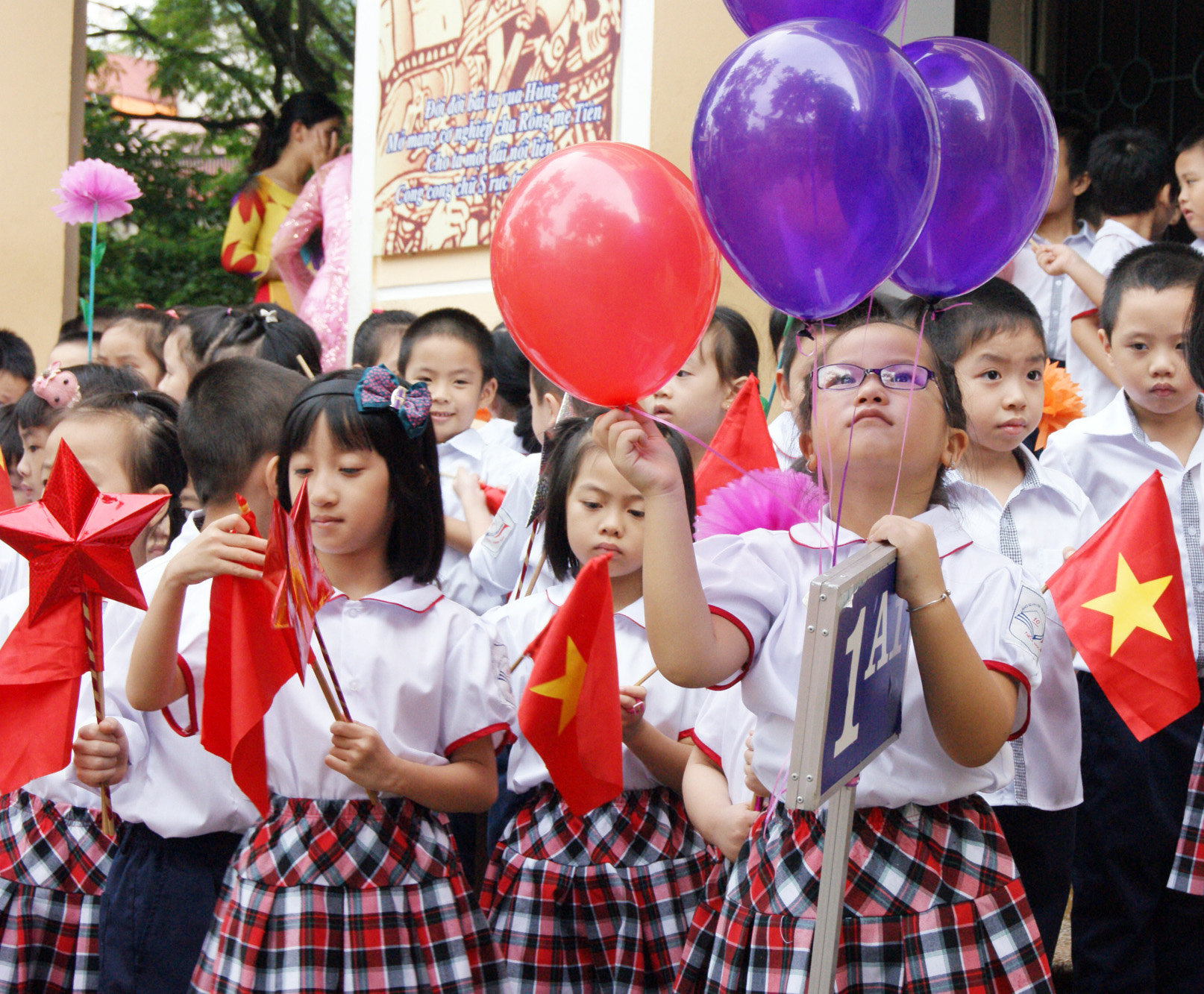 phu huynh nhieu noi lo truoc them nam hoc moi