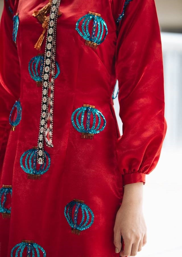 kho roi mat voi do an ao dai cuc chat cua sinh vien nam 2 dh van lang