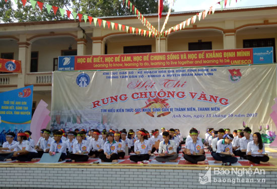 hoc sinh vung cao hoc cach chong lam dung tinh duc
