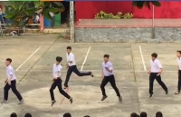 nhung smartphone dang sam tang chi em ngay 2010