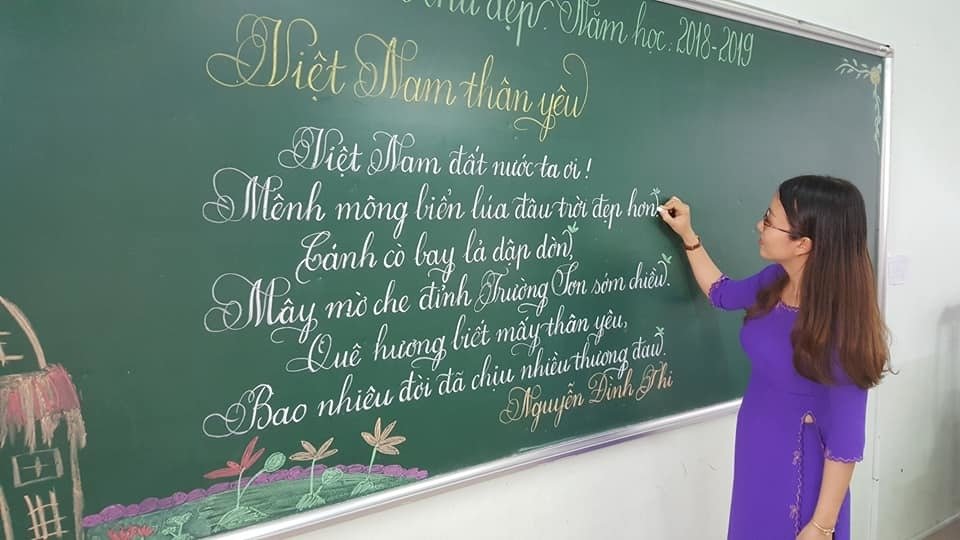 18 bai thi viet chu dep cua cac co giao khien dan mang suc soi