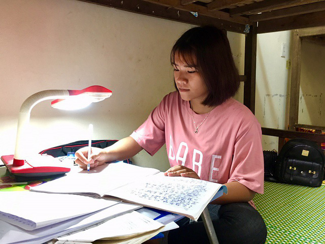 chuyen nu sinh nguoi ma coong dau tien hoc dai hoc va uoc mo lon tu ban nho