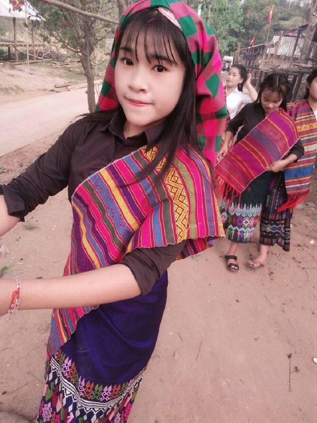 chuyen nu sinh nguoi ma coong dau tien hoc dai hoc va uoc mo lon tu ban nho