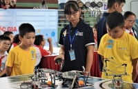 hoc sinh viet nam tranh tai voi malaysia philippines trong ngay hoi robothon quoc te 2017