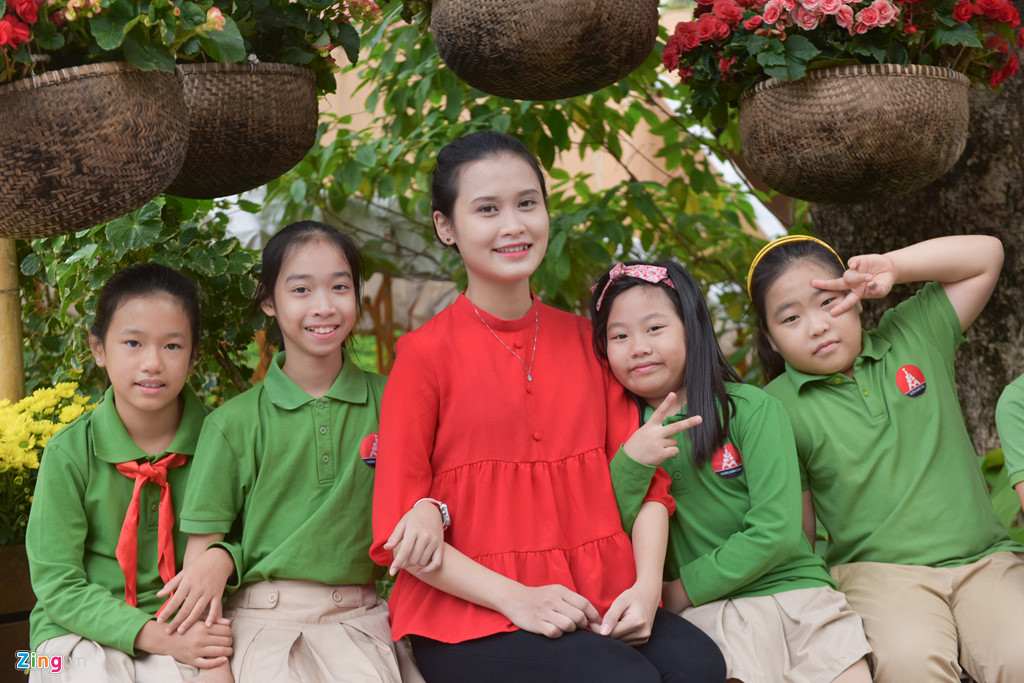 giao vien thoi facebook zalo tay hoc tre trung gioi ngoai ngu