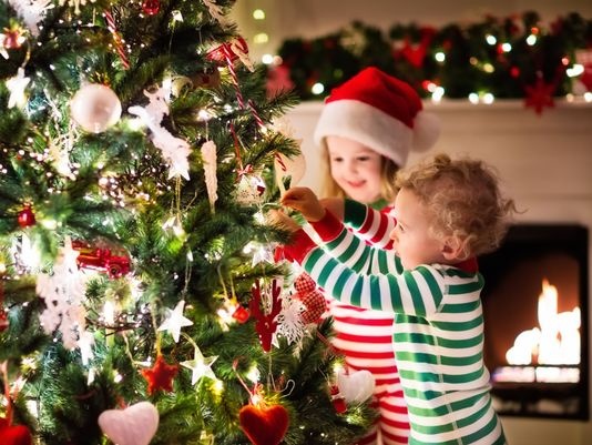 tai sao nen tang qua vao dip noel
