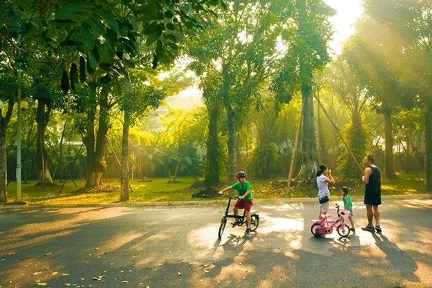 Dự báo thời tiết ngày mai, 17/12: Hà Nội hửng nắng, biển Đông có mưa dông du bao thoi tiet ngay mai 1712 ha noi hung nang bien dong co mua dong
