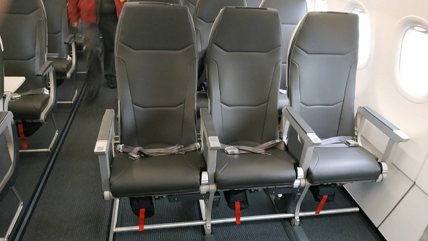 can canh ben trong may bay bamboo airways a321 neo vua cat canh