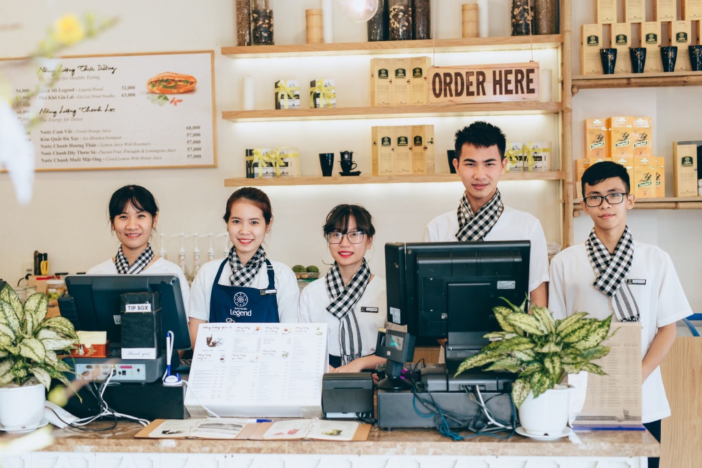 king coffee cua ba diep thao khac gi trung nguyen cua ong dang le nguyen vu