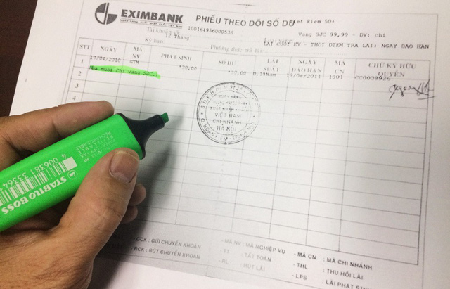 khach to mat 3 luong vang khi gui tai eximbank o ha noi