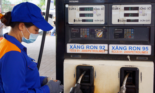 ong lon xang dau khong muon ban tro lai ron92
