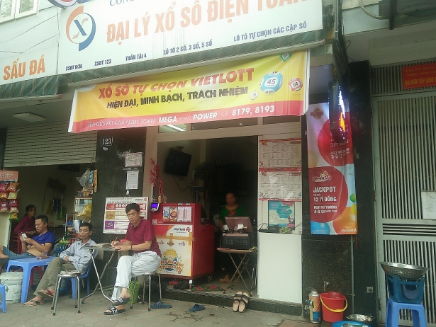 ket qua xo so kqxs vietlott 655 hom nay ngay 28042018 vietlott power 655 chu nhan giai jackpot hon 312 ty dong dang tim chu nhan