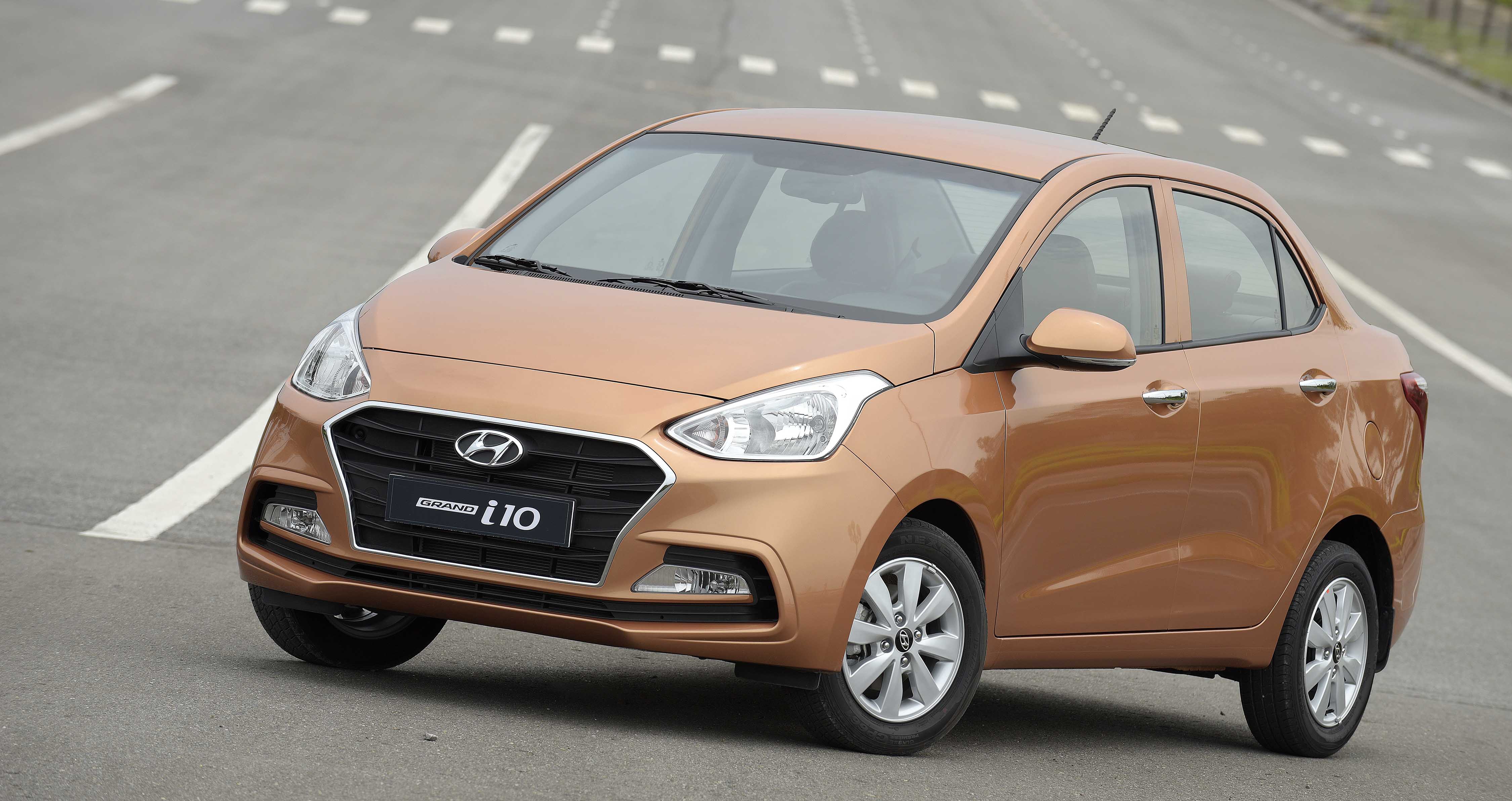 diem mat nhung mau xe cua hyundai mazda bat ngo tang gia trong thang 52018