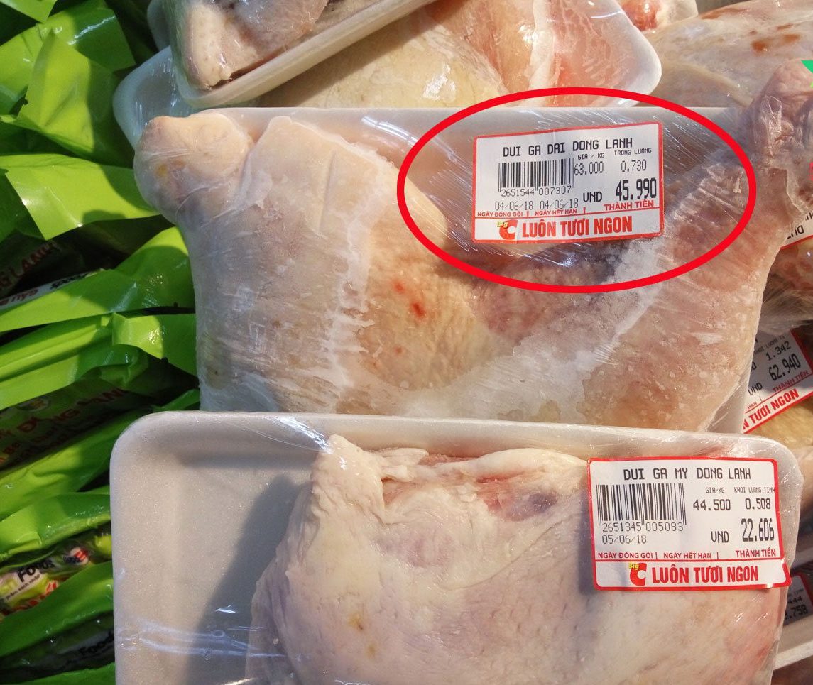 Siêu thị Big C Hà Đông bị bắt quả tang bày bán thực phẩm hết hạn sử dụng sieu thi big c ha dong bi bat qua tang bay ban thuc pham het han su dung