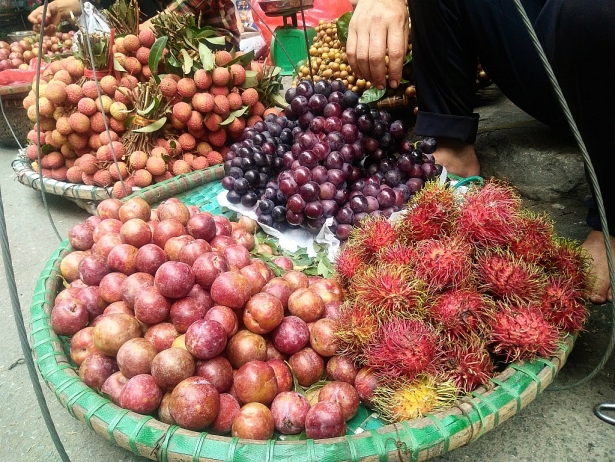 com ruou banh tro chay hang trong dip tet doan ngo 2018