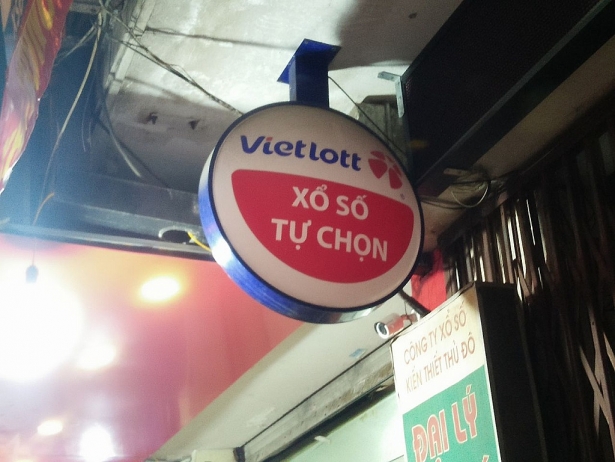 ket qua xo so kqxs vietlott 655 hom nay ngay 23062018 vietlott power 655 jackpot hon 31 ty dong van o lai