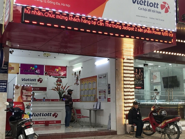 ket qua xo so kqxs vietlott 645 hom nay ngay 24062018 vietlott mega 645 giai jackpot hon 42 ty
