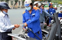 giu nguyen gia xang giam 5 dong dau diesel