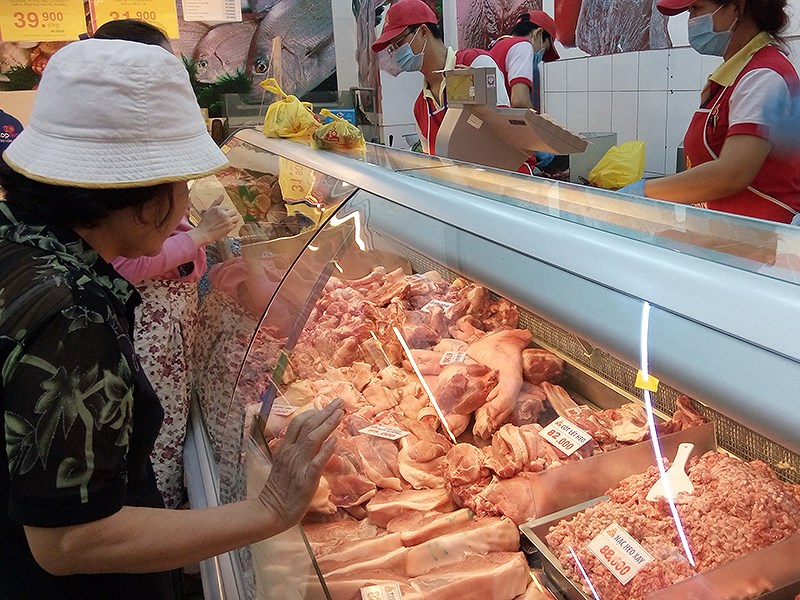 chien tranh thuong mai bung no thit heo my chay sang vn