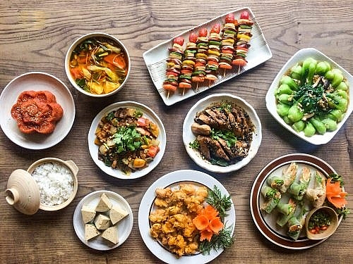 Chưa đến tháng cô hồn, đồ chay làm không xuể, lãi gần chục triệu đồng mỗi ngày chua den thang co hon do chay lam khong xue lai gan chuc trieu dong moi ngay
