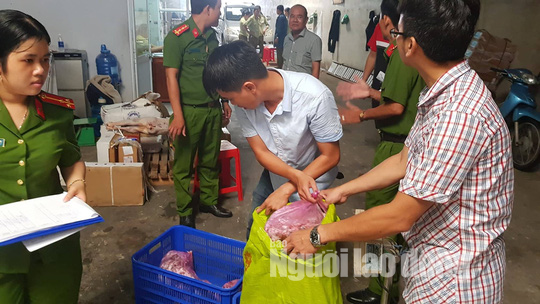 thu giu hon 30 tan thit trau bo heo ga vu heo dong lanh khong ro nguon goc