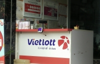 anh xe om doc than danh dum tien mua ve so trung thuong jackpot hon 47 ty dong