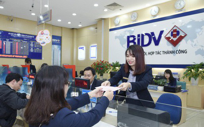 thu no ngoai bang tiep tuc dem lai lai lon cho bidv
