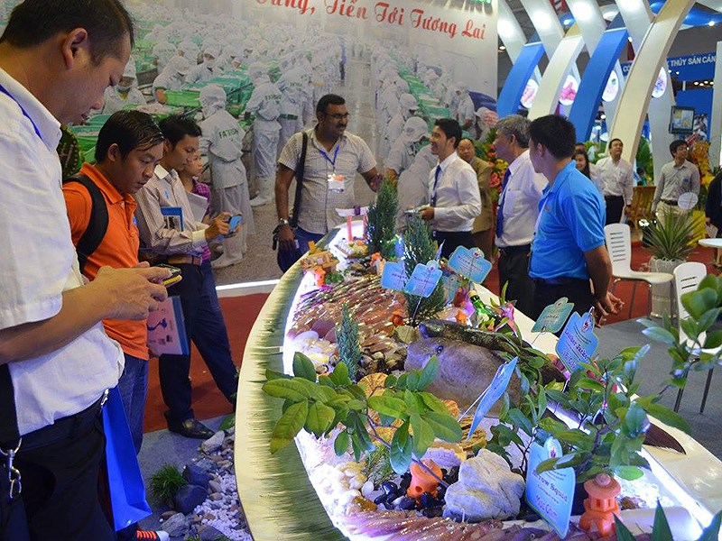 ca tra viet nam lai bi choi xau o nuoc ngoai