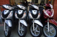 gia xe may honda vision ngay 3102018 tang 15 trieu dong