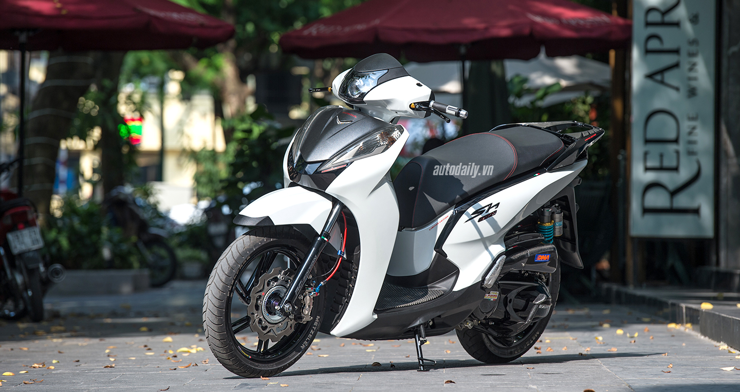 gia xe may honda ngay 2102018 dong xe sh bat ngo tang manh