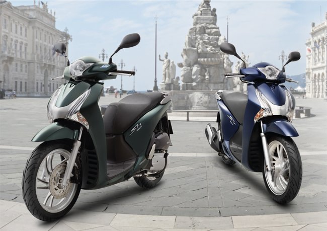 gia xe may honda ngay 7102018 sh 2017 tang them 500 nghin dong voi phien ban 125 cbs