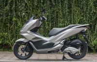 gia xe may honda ngay 13102018 blade giam so voi gia de xuat