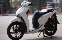 gia xe may honda ngay 111 dong xe lead 2018 cac phien ban lai giam nhe