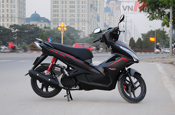 gia xe may honda ngay 26102018 air blade 2018 den mo co gia ban 458 trieu dong
