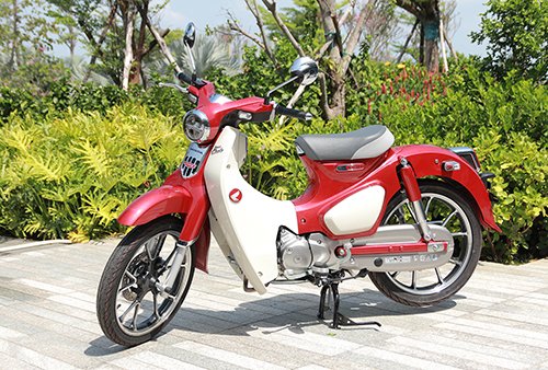 xe co mot thoi nay het gia tram trieu vi tinh yeu nen khong tiec tien