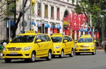 Thời khó của taxi truyền thống: Cạnh tranh gay gắt với Grab, đối tác 'bỏ chạy'