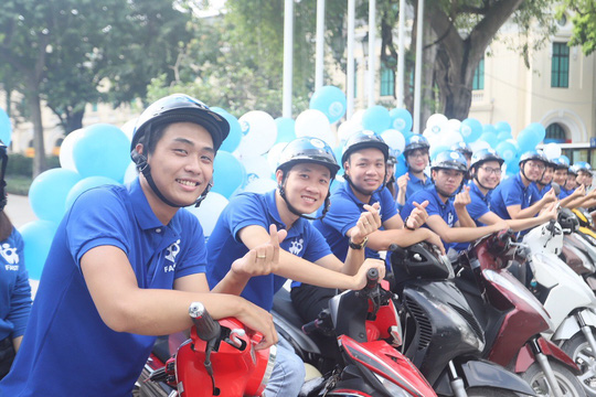 fastgo ra nuoc ngoai mai linh lap htx taxi cong nghe